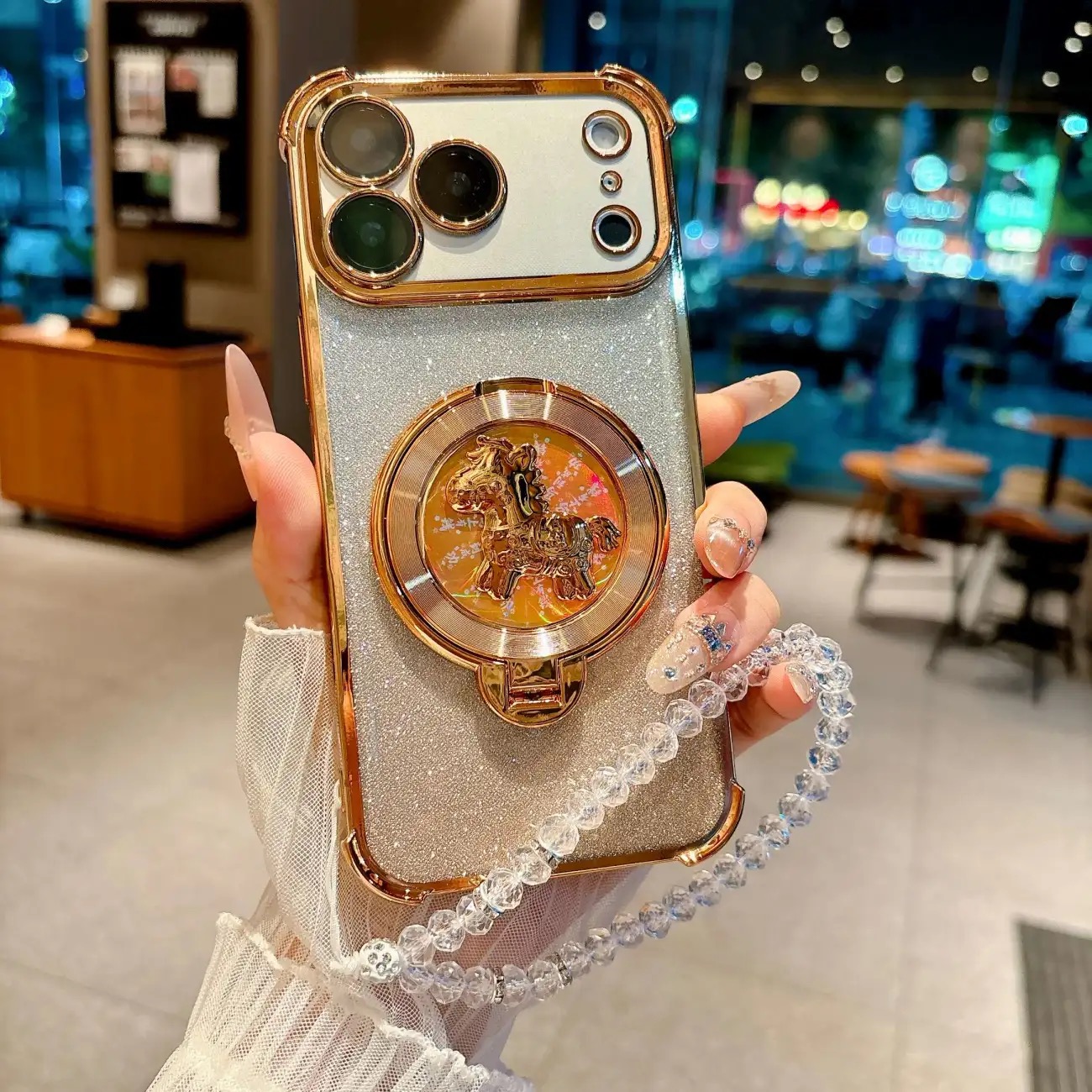 The universal phone holder is  - Phone Cases You Can Design のレビューと価格