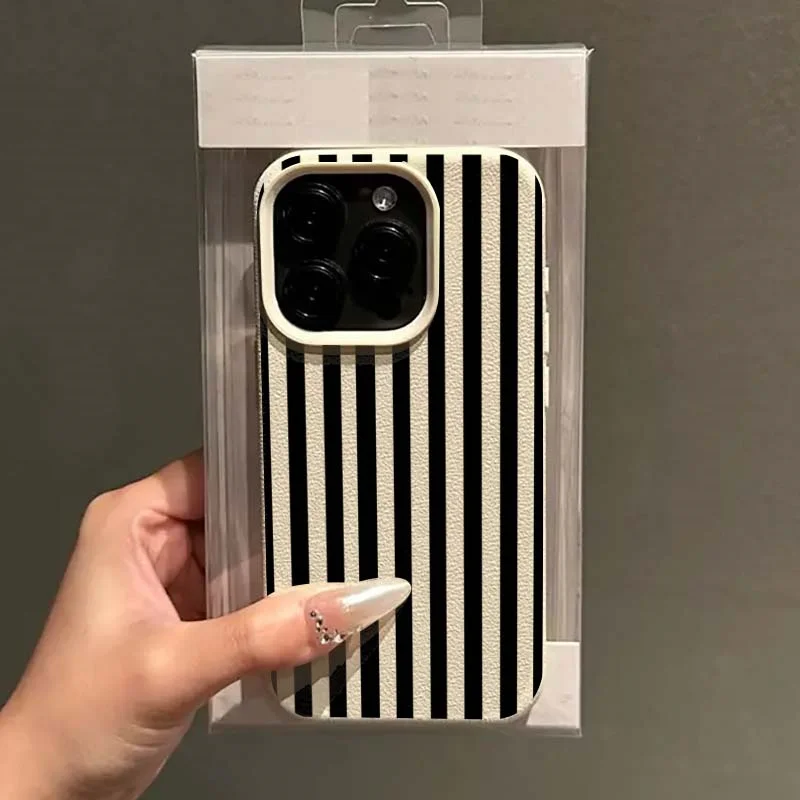 Colorful Striped Minimalist IN - Phone Cases Unique のレビューと価格